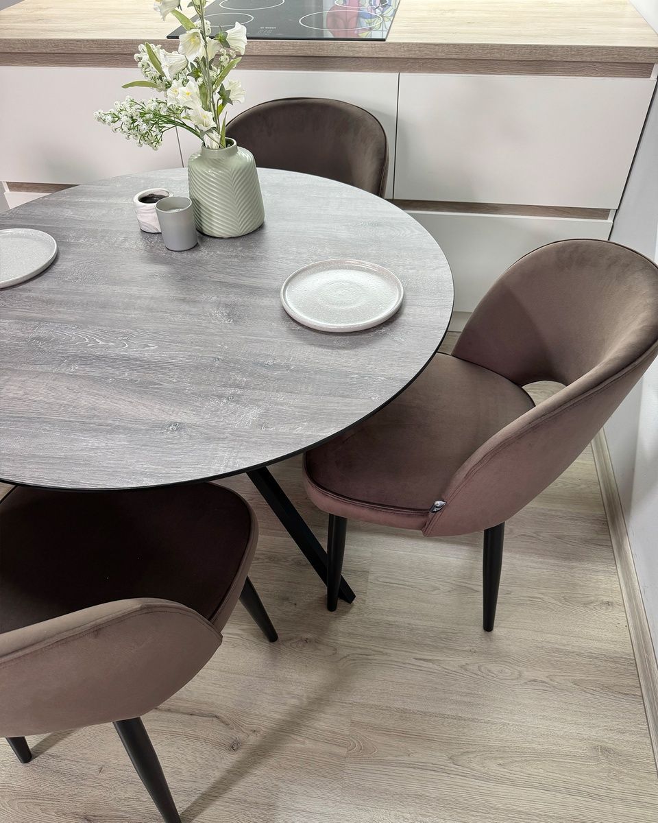 Обідній комплект стіл Clark Чорний 900x900 + 4 стільця Soft чорних ніжках