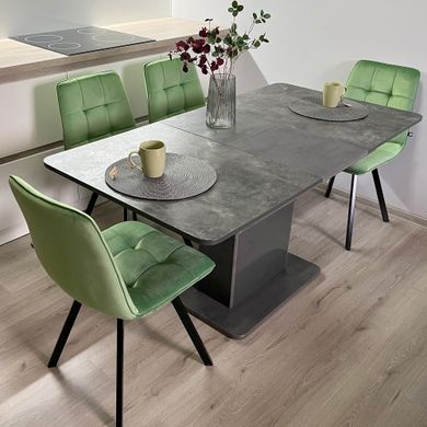 Обідній комплект стіл Бостон Т 1100-1450 х700 Бетон темний + 4 стільця зелених на чорних ніжках