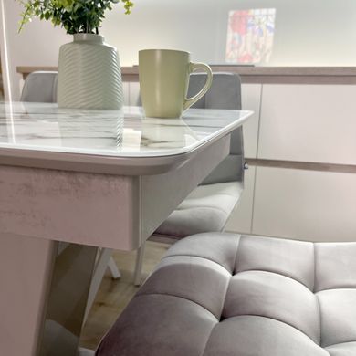 Обідній комплект стіл Slide 1100-1550х700 Бетон світлий + 4 стільця сірих на білих ніжках